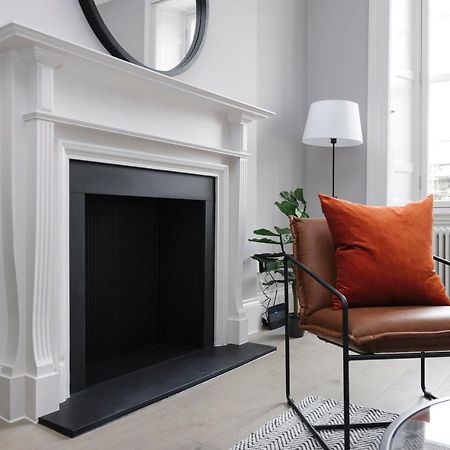 Joivy Luxurious Apt On Notable George Street 爱丁堡 外观 照片
