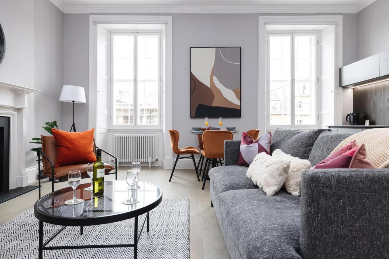 Joivy Luxurious Apt On Notable George Street 爱丁堡 外观 照片